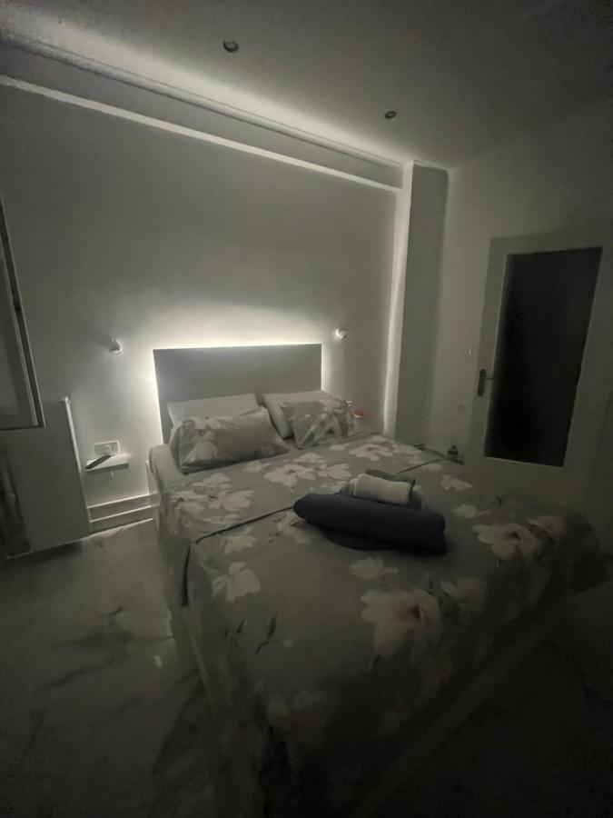 White Apartment Athens Ngoại thất bức ảnh