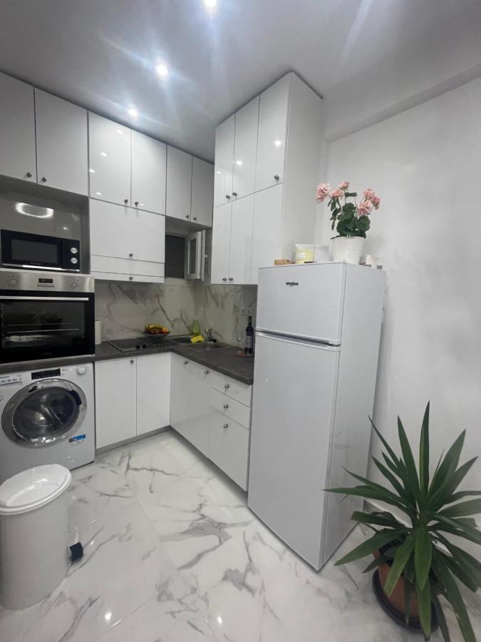 White Apartment Athens Ngoại thất bức ảnh