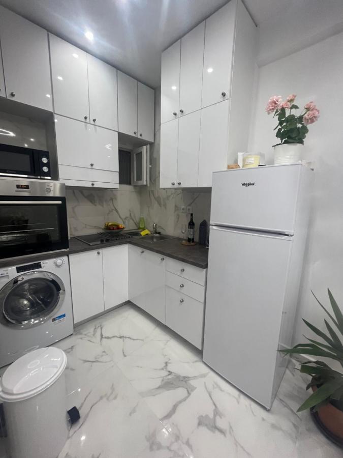 White Apartment Athens Ngoại thất bức ảnh
